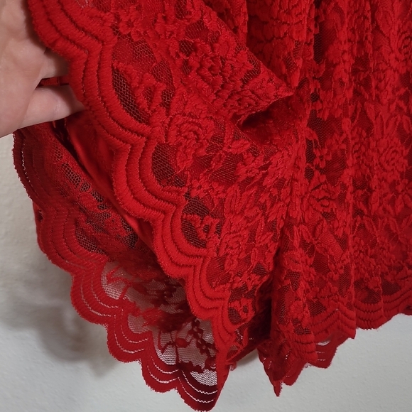 Miami Lace Long Sleeve Romper Size S Red Vamp Witchy Whimsigoth Bell Sleeve Y2K - Picture 5 of 11